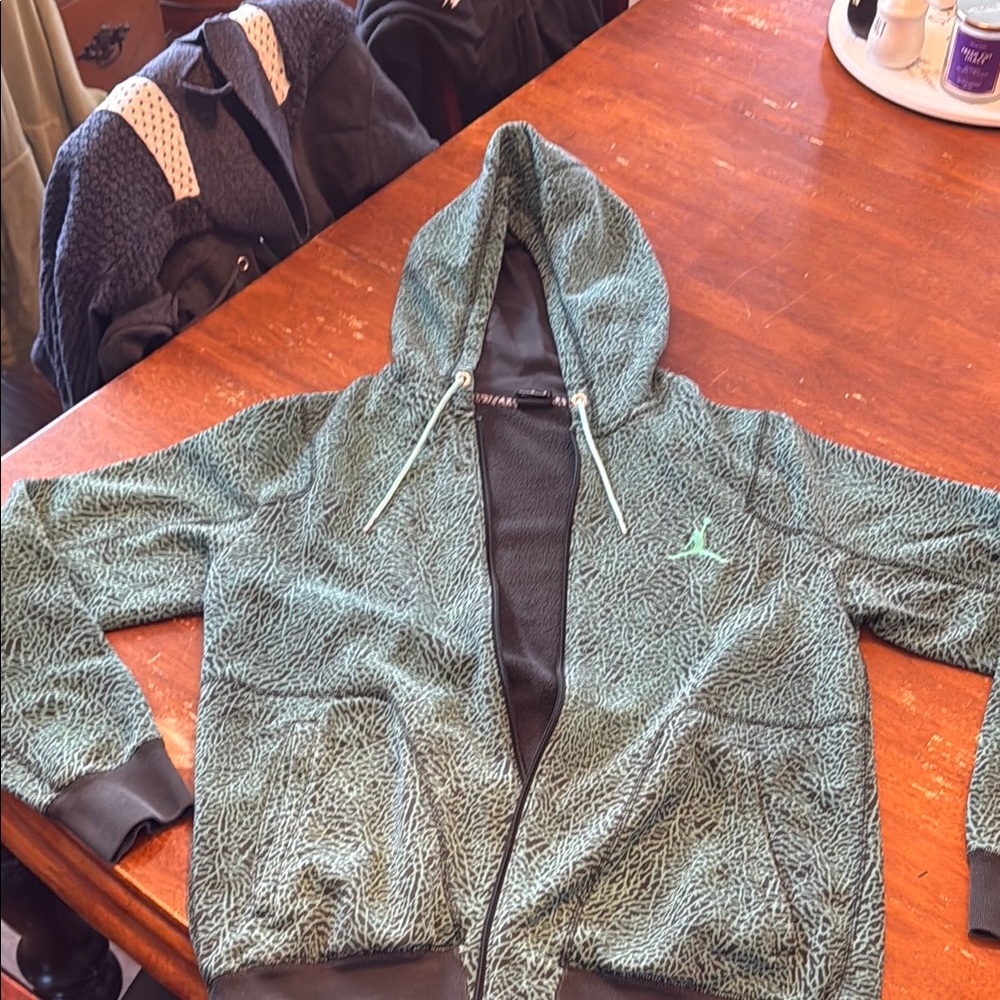 Nike Air Jordan Y2K Cement Green Elephant Print Full Zip Hoodie Size Men’s L